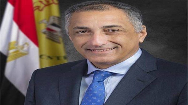 الدكتور طارق عامر