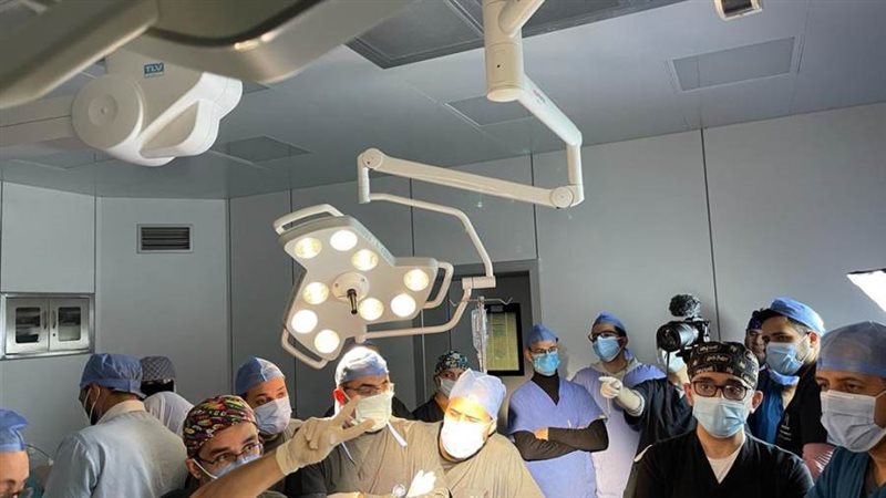 فريق العمل الطبى