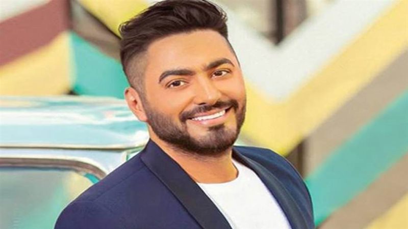 الفنان تامر حسني