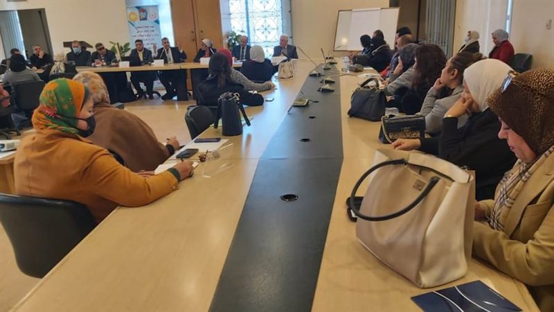 جانب من الندوة