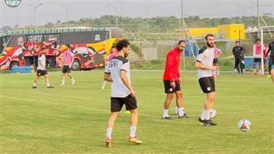 أمم إفريقيا.. وزير الرياضة يتوجه إلى الكاميرون لمؤازرة المنتخب الوطني 