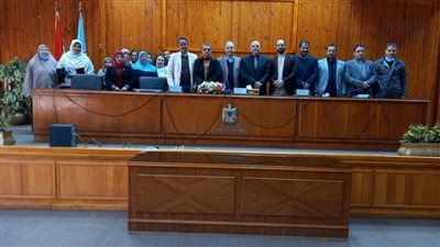 محافظة أسيوط تنظم ندوة تعريفية بجائزة مصر للتميز الحكومي لتبادل الخبرات ورفع القدرات