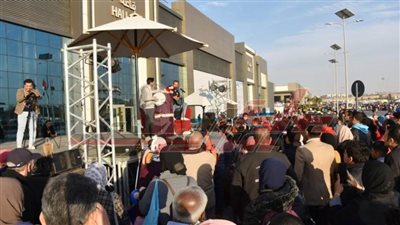 جمهور معرض القاهرة للكتاب 53 بين الإنشاد والموسيقى 