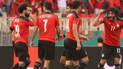 بدء مباراة مصر والكاميرون