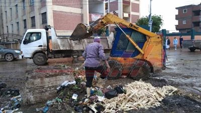 حملات نظافة مكبرة بشوارع مدينة دسوق في كفر الشيخ