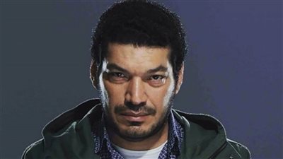 باسم سمرة يصحح موقفه في أزمة محمد صبحي