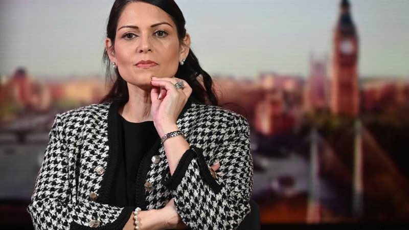 وزيرة الداخلية البريطانية