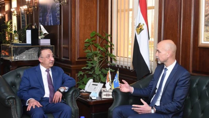 محافظ الإسكندرية