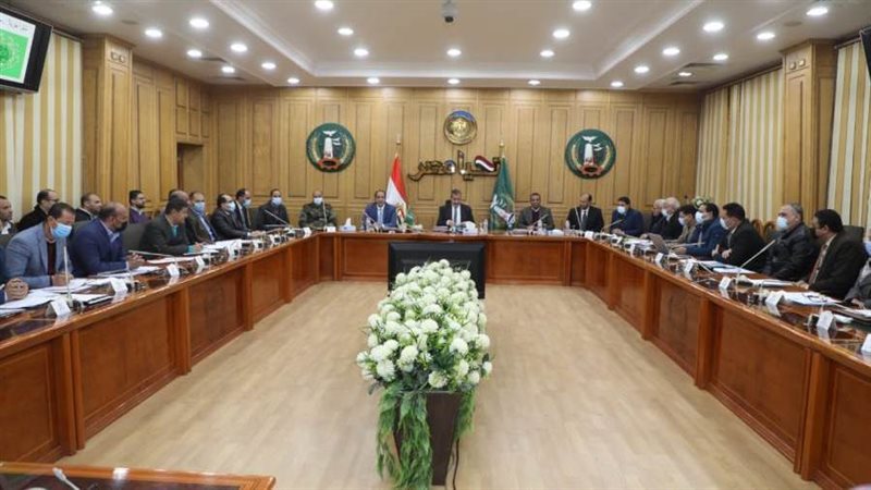 اجتماع محافظ المنوفية