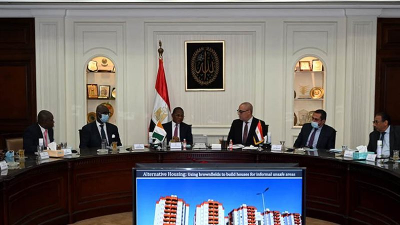 الجزار خلال لقائه