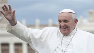 بابا الفاتيكان يدعو للإخاء ونبذ الصراعات