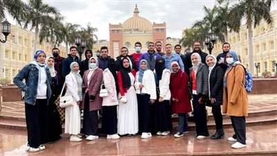وفد من طلاب جامعة الأزهر يشارك في برنامج تدريب إعداد القادة في الجامعة البريطانية