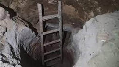 ضبط عامل أثناء الحفر والتنقيب عن الآثار بمنزل في قليوب