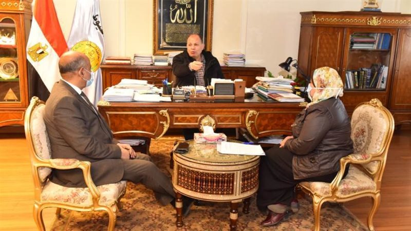 محافظ أسيوط يعتمد