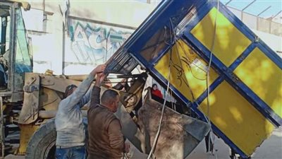 إزالة الأكشاك المخالفة ورفع ٤٦٤ إشغال طريق في حملة مكبرة بالبحيرة