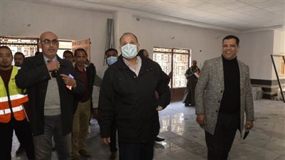 محافظ أسيوط يتفقد أعمال إنشاء مجمع خدمات المواطنين بـ
