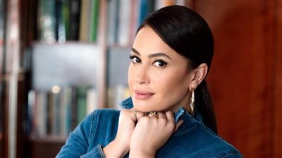 هند صبري وخالد النبوي في صور عفوية من كواليس 