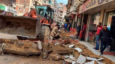 حملات مكبرة لأعمال الرصف وتمهيد الطرق ورفع الإشغالات بكفر الشيخ