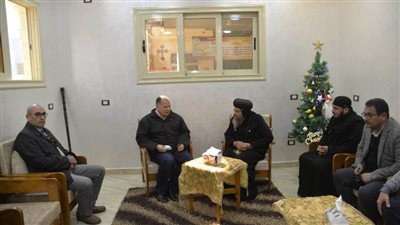 محافظ أسيوط يستعرض مشروعات المبادرة الرئاسية 