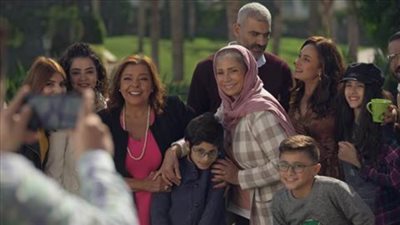 الفنانة دينا تعرب عن سعادتها لمشاركتها في مسلسل 