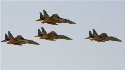 التحالف العربي يقول إنه دمر منصة لإطلاق الصواريخ الباليستية بالجوف اليمنية