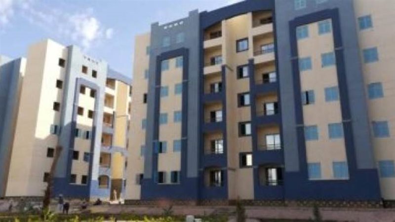 45 محلا تجاريا و6