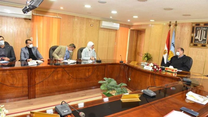 محافظ أسيوط يترأس