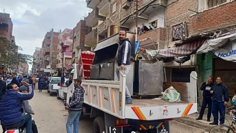 جانب من الحملة