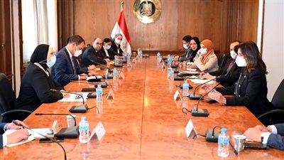 وزيرة التجارة : مؤتمر 