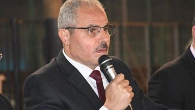 رئيس جامعة قناة السويس: الشباب ركيزة أساسية في تقدم وبناء المجتمعات