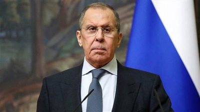 لافروف يعرب عن تشاؤمه إزاء نتائج محادثاته مع نظيرته البريطانية