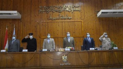 محافظ أسيوط يوافق على إطلاق أسماء 4 شهداء على منشآت عامة بمسقط رأسهم