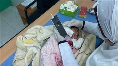 الصحة: فحص 75 ألف طفل حديث ولادة بمبادرة الكشف المبكر عن الأمراض الوراثية