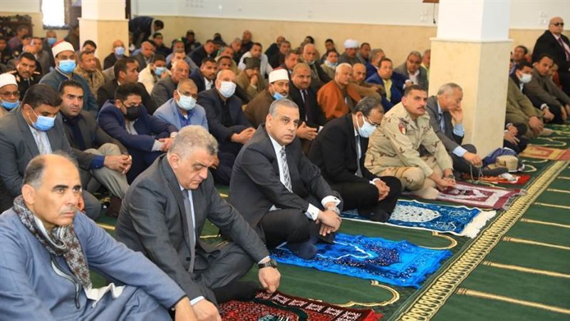 من جانب الصلاه