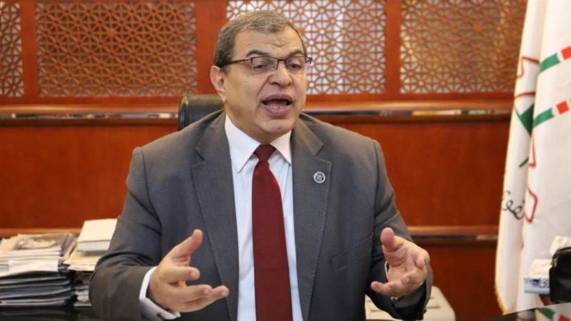 وزير القوى العاملة