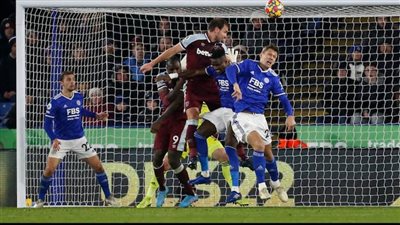 وست هام يحرم ليستر سيتي من الاستفاقة وينهي المباراة المثيرة بالتعادل الإيجابي