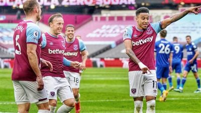 وست هام يتعادل مع ليستر سيتي 2/2 