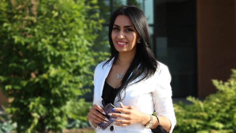 الإعلامية نور صبحي