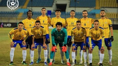 وصول لاعبي الإسماعيلي إلى ملعب الدفاع الجوي لمواجهة بيراميدز 