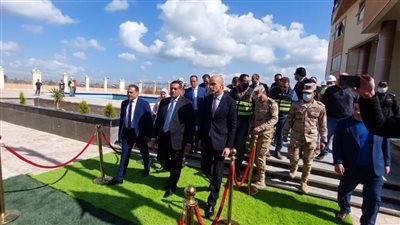 محافظ البحيرة وقنصل عام دولة فرنسا يتفقدان مدينة رشيد الجديدة وبشاير الخير٤