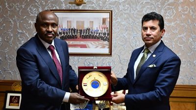 تفاصيل لقاء وزير الشباب والرياضة مع سفير جيبوتي