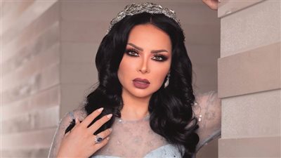 ديانا كرزون تكشف كواليس حفل زفافها.. وقصة اقتحام الشرطة