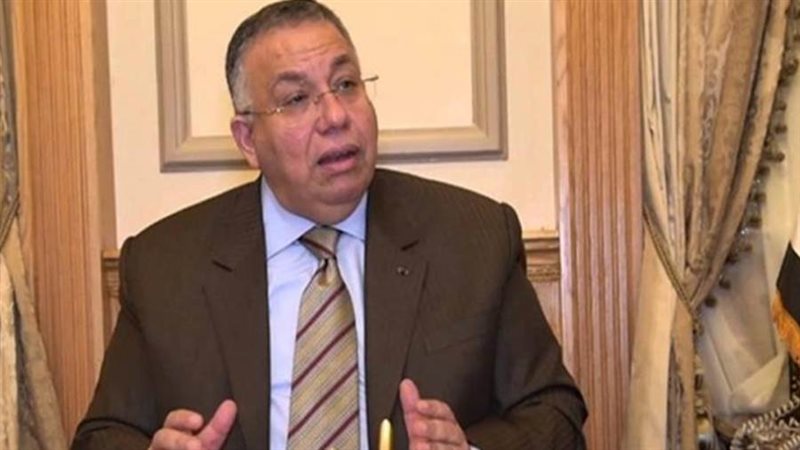 محمود الشريف نقيب