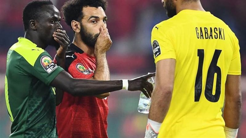 ماني مع صلاح وابو