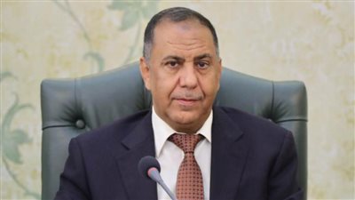 وزير وزير الصناعة والتجارة اليمني لـ