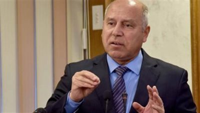 وزير النقل: تحديث 23 قطارًا للخط الأول وإعادة تأهيل قطارات الخط الثاني للمترو بخبرة إسبانية 