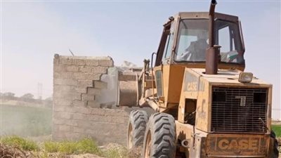  إزالة 327 حالة تعدٍ ضمن الموجة 19 لإزالة التعديات ببني سويف