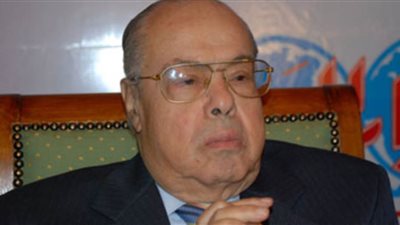 وفاة الكاتب الصحفي الكبير جلال دويدار رئيس تحرير الأخبار الأسبق