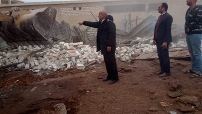 إزالة 53 حالة تعدٍّ ضمن أعمال الموجة 19 لإزالة التعديات بالبحيرة