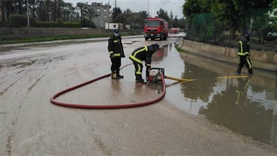 انخفاض شديد في درجات الحرارة وسقوط أمطار بالبحيرة